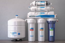 Sửa máy nước nóng lạnh alaska tại Bình Dương